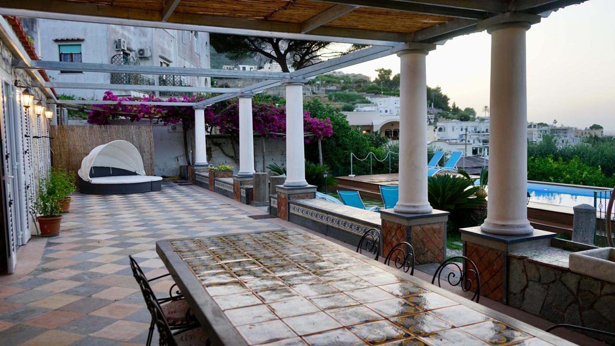 Villa Amalu Capri Piscina E Giardino Exterior photo