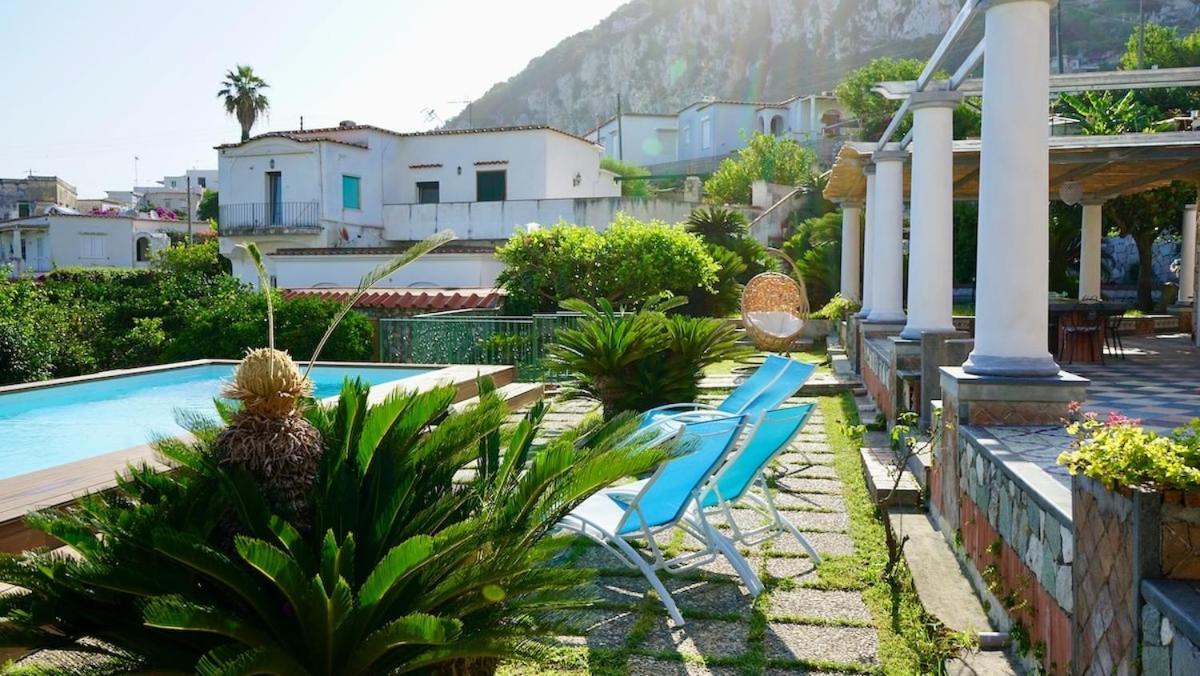 Villa Amalu Capri Piscina E Giardino Exterior photo