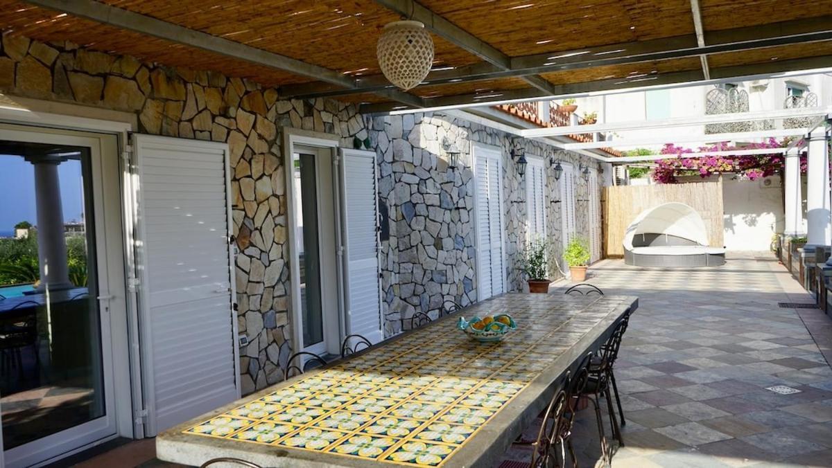 Villa Amalu Capri Piscina E Giardino Exterior photo